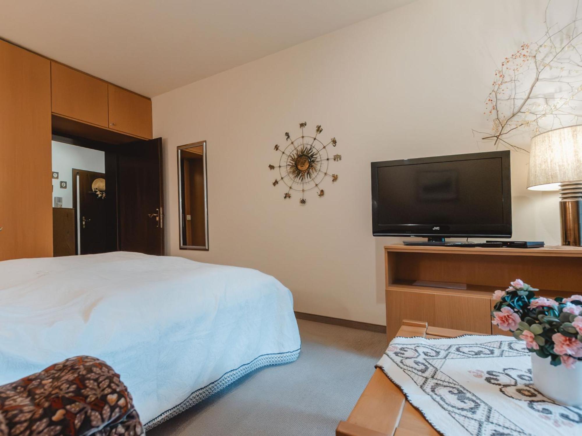 באד הופגסטין Apartment Sun & Mountain View By Interhome מראה חיצוני תמונה